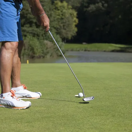 Hotel Résidence Normandy Country Club By Popinns 3*