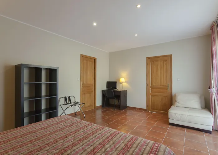 Normandy Country Club Hotel