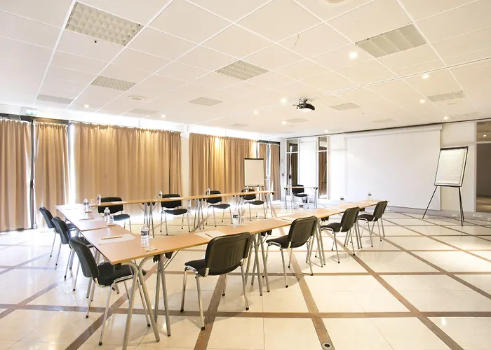 Normandy Country Club Hotel 3*